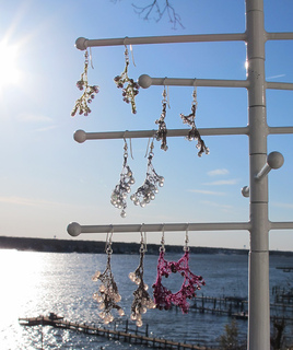 Sea_lace_earrings_001a_small2