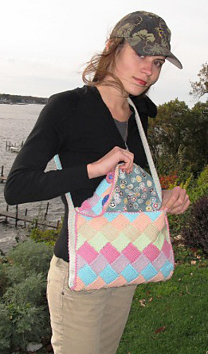 Entrelac_saddle_bag_img_2837_medium