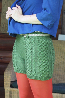 Irish-cable-bomb-knitting-pattern-katie-canavan-holla-knits-knit-picks-gloss-dk5_small2