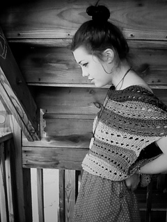 Slouchy_tee_bw_small2