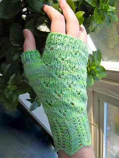 Spring_mitts_2_small2