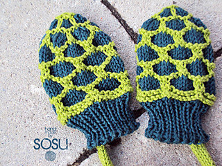 Turtle_mittens2_small2