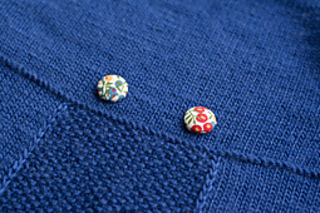 Double_decker_sweater_detail_2_small2