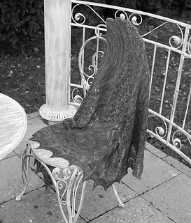 E-grayscale_small2