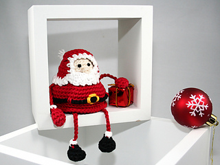 Neu_santa_detail_04_small2