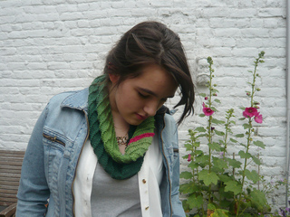 Lara_design_small2