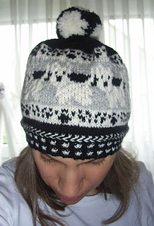 Westie_beanie_mit_pompon8_small2