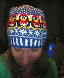 Winter_penguin_beanie4_small2