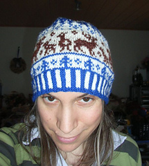 Deer_family_beanie3_small