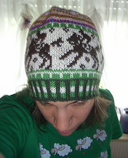 Horse_race_beanie7_small2