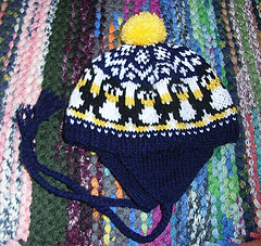 Baby_penguin_earflap_hat8_small
