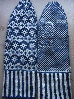 Star_mittens2_small2