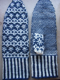Star_mittens3_small2