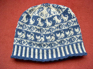 Cat_ate_fish_beanie_small2