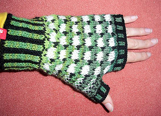 Sheep_mitts2_small2