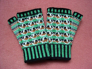 Guineapig_mitts1_small2