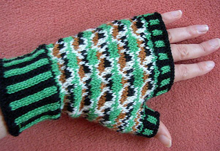 Guineapig_mitts2_small2