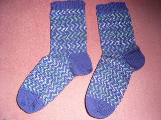 Zigzag_socks3_small2