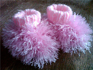 Baby_booties_small2