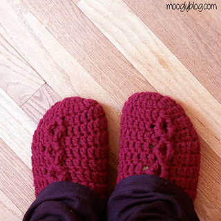 Slippers-on-unlabeled_small2
