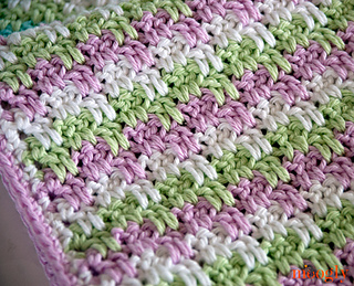 Stripes-and-blocks-blanket-closeup_small2
