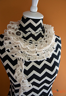 Tallulah-waterfall-scarf---buttoned_small2