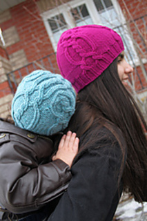 M_or_m_toque_030_small2