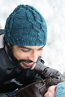 M_or_m_toque_062_small2