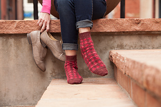 Leigh-alpacasocks_small2