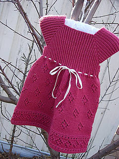 Georgiehallam_bloom5_small2