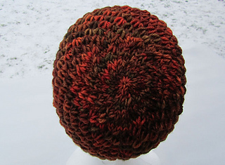Hypatie_beanie_tiukka2_small2