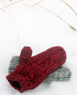 Gwn-bonbonmittens-03_small2