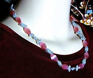 Sweetalmond_necklace_small2