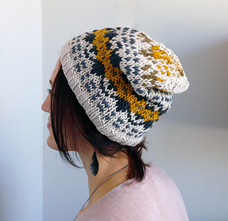 Ali_hat_side_no_dots_small2