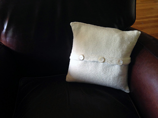 Pillow_back_on_chair_small2
