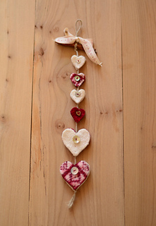 Sanquhar_heart_hanger_small2