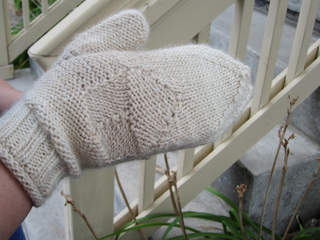 Hat_series__acornmit__cowl_030_small2