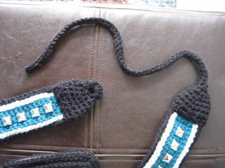 Guitar_strap_ends_small2