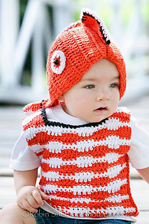 Hooded_tank_top_clown_fish_2_small2