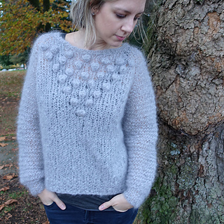Peppercorn_pullover_the_crafty_jackalope_4_sized_small2