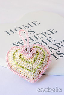 Ivory-green-pink-crochet-heart-2_small2