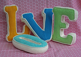 Love_4_small2