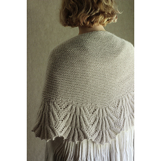 Studio-back_sq_small2