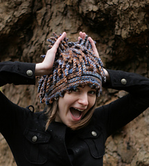 Hat6b_gaily_180_small