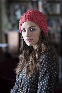 Straight-maze-hat