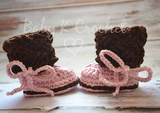 Charmed_by_ewe_aislinn_celtic_dream_baby_boots_made_by_baby_k_crochet_small2