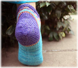 Crystalknitty450brt_small2