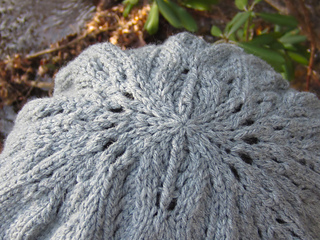 Sidhe_beret_top_detail_small2