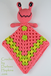 Annie_baby_alien_lovey_crochet_pattern_by_darleen_hopkins_web_logo_small2