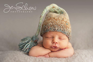 Bobby_in_elf_hat_small2